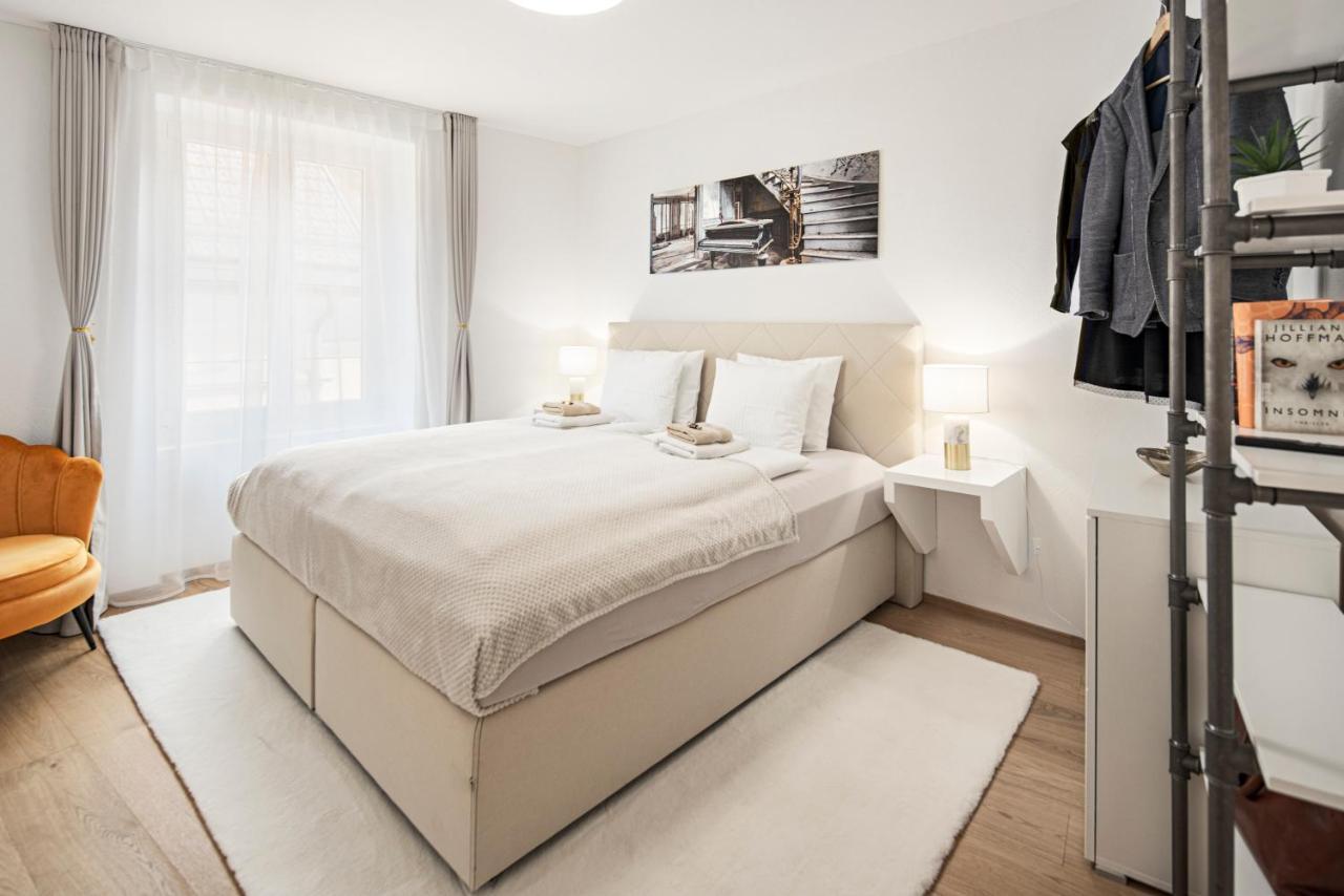 Eh Apartments Neptun Τσουρ Εξωτερικό φωτογραφία