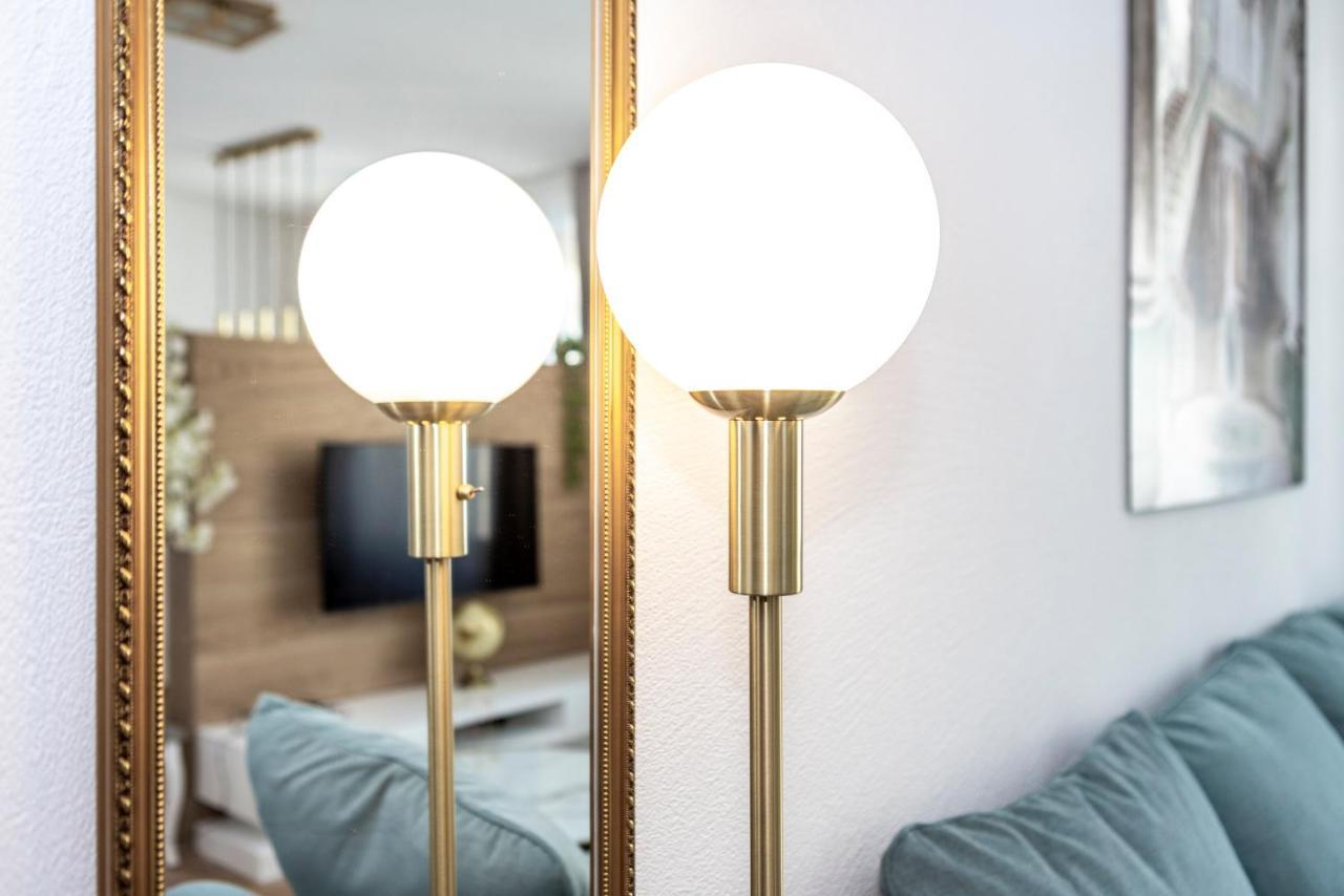 Eh Apartments Neptun Τσουρ Εξωτερικό φωτογραφία