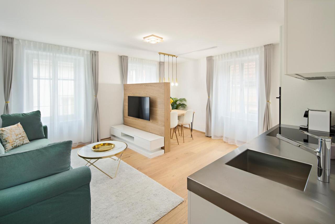 Eh Apartments Neptun Τσουρ Εξωτερικό φωτογραφία