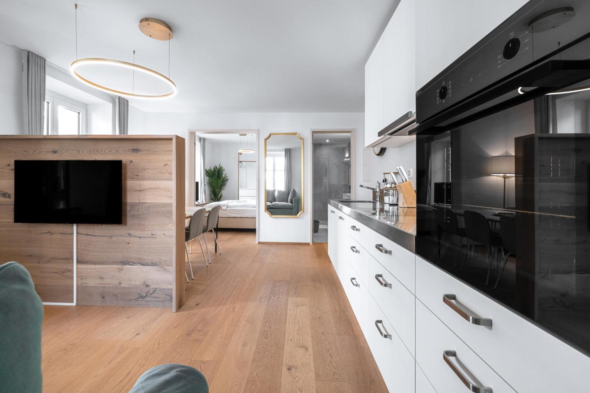 Eh Apartments Neptun Τσουρ Εξωτερικό φωτογραφία