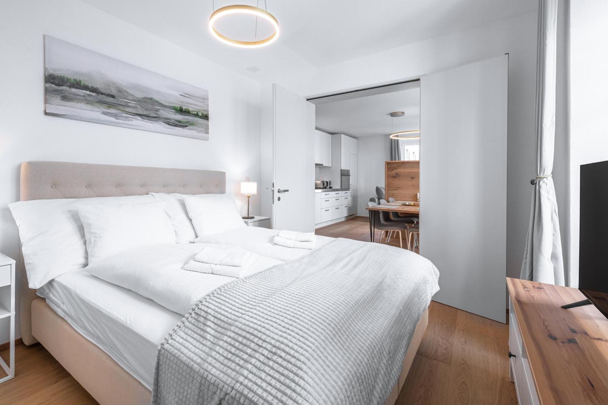 Eh Apartments Neptun Τσουρ Εξωτερικό φωτογραφία